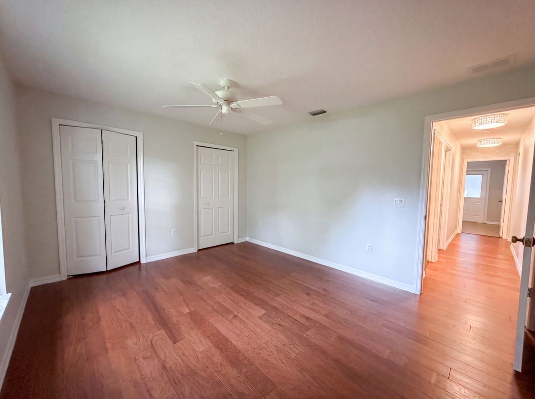 Photo 19 of 38 of 11540 Camp Dr, Dunnellon, FL