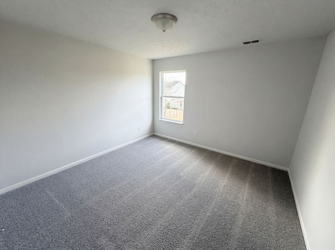Photo 21 of 28 of 8911 Alto Way, Indianapolis, IN