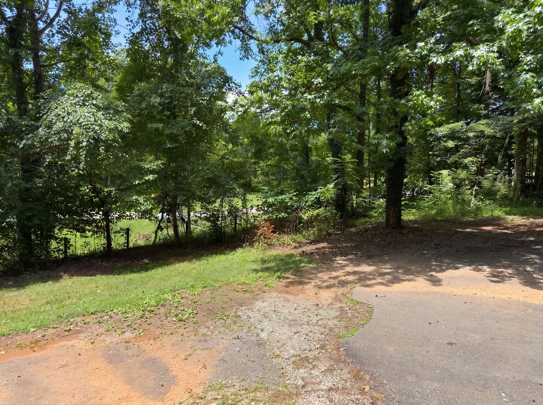 Photo 33 of 36 of 7850 Beech Forest Rd, Lewisville, NC