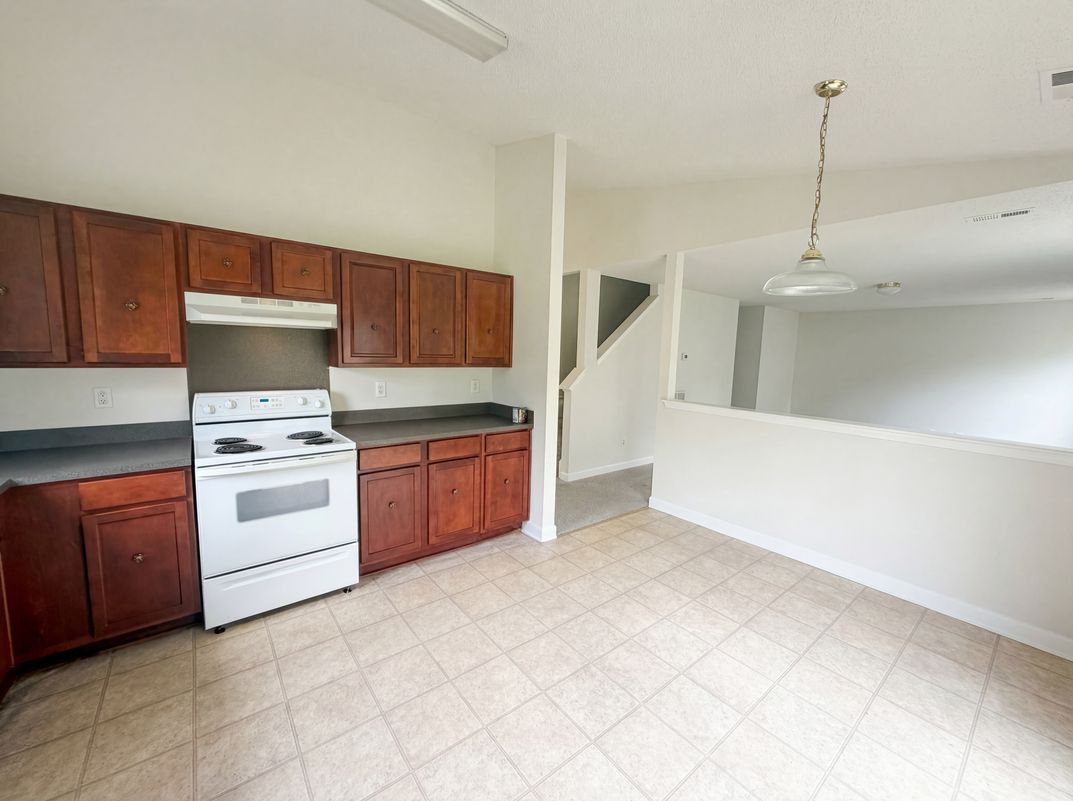 Photo 8 of 19 of 6620 Iron Brigade Ln, Charlotte, NC