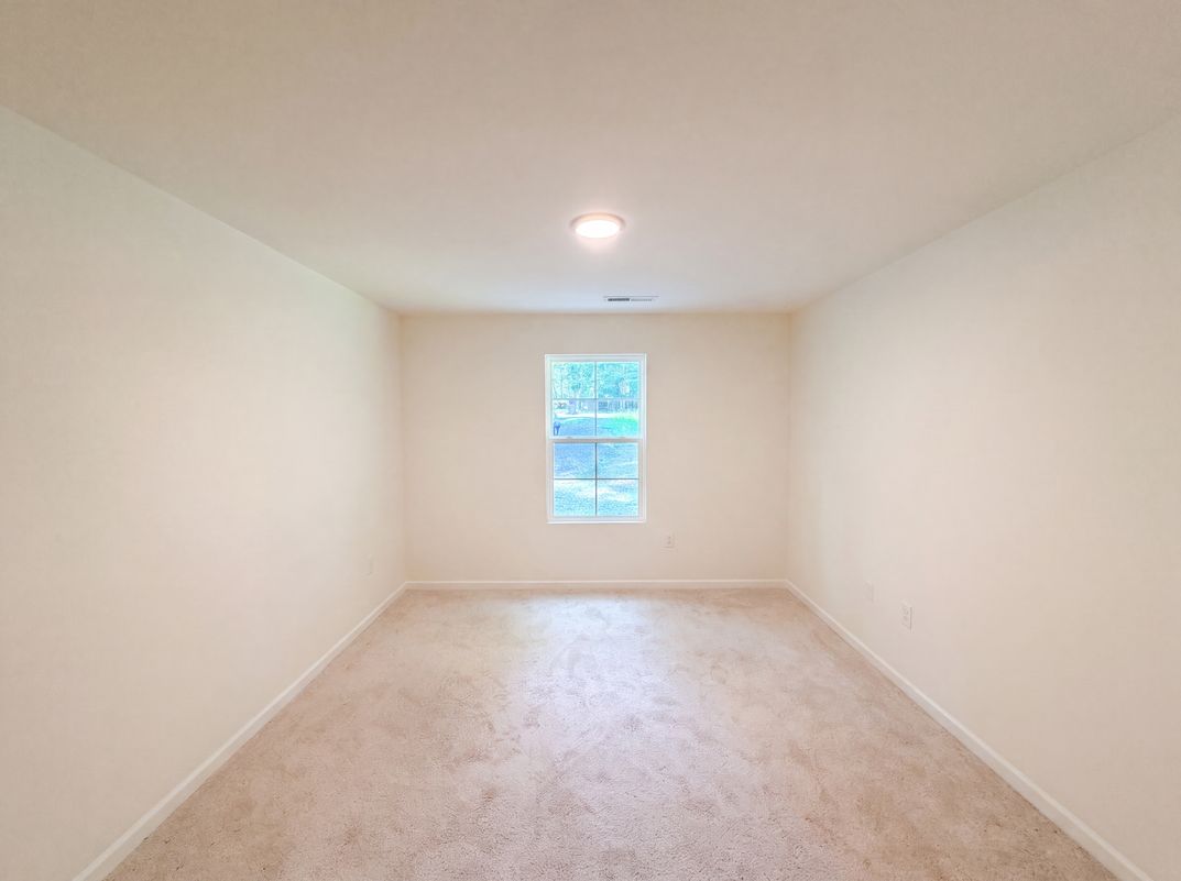 Photo 4 of 16 of 25 Beechnut Ct, Franklinton, NC