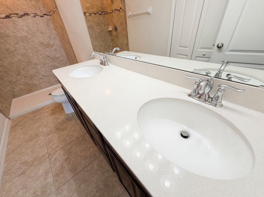 Photo 19 of 26 of 10844 Verawood Dr, Riverview, FL