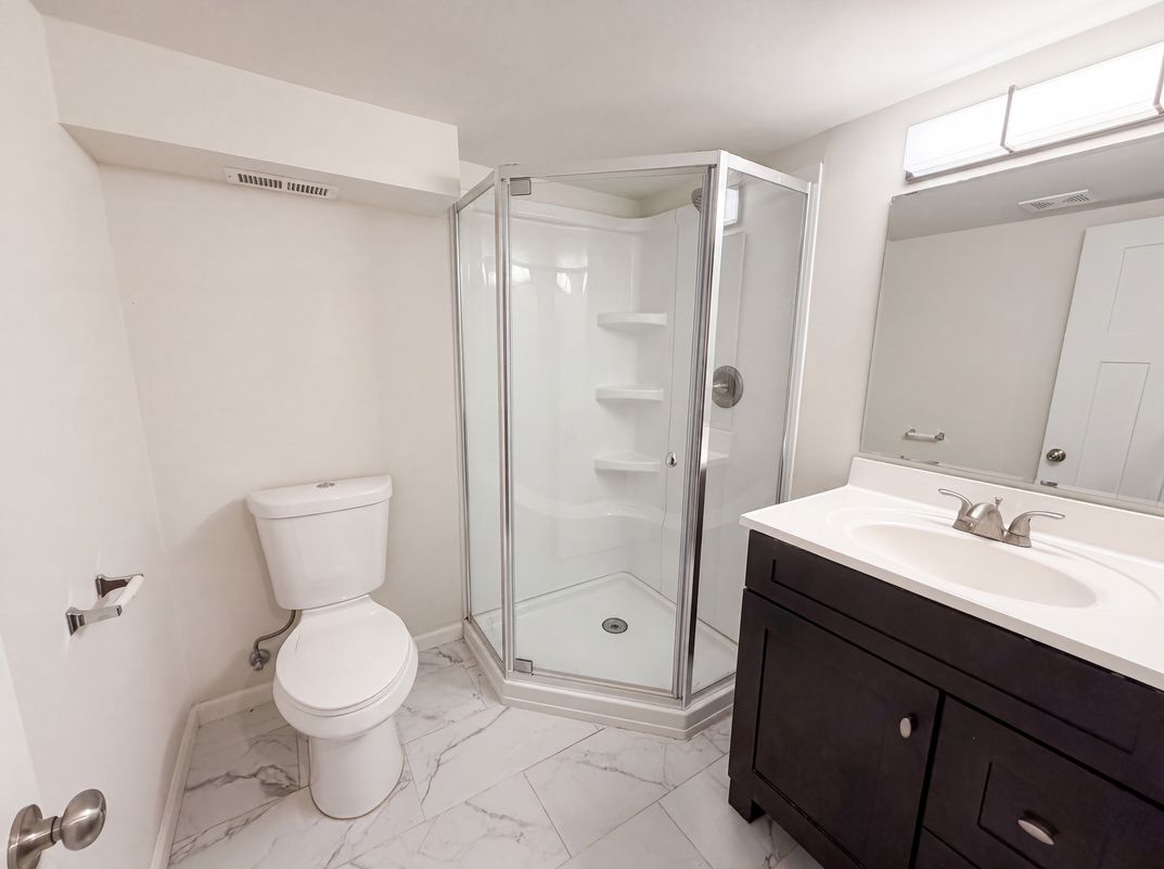 Photo 11 of 25 of 2084 Hillview Rd, Mounds View, MN