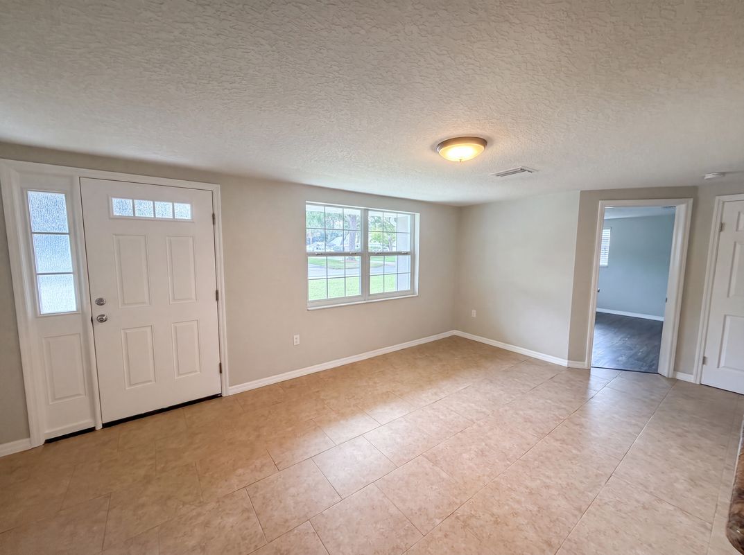 Photo 6 of 30 of 7037 Green St, New Port Richey, FL