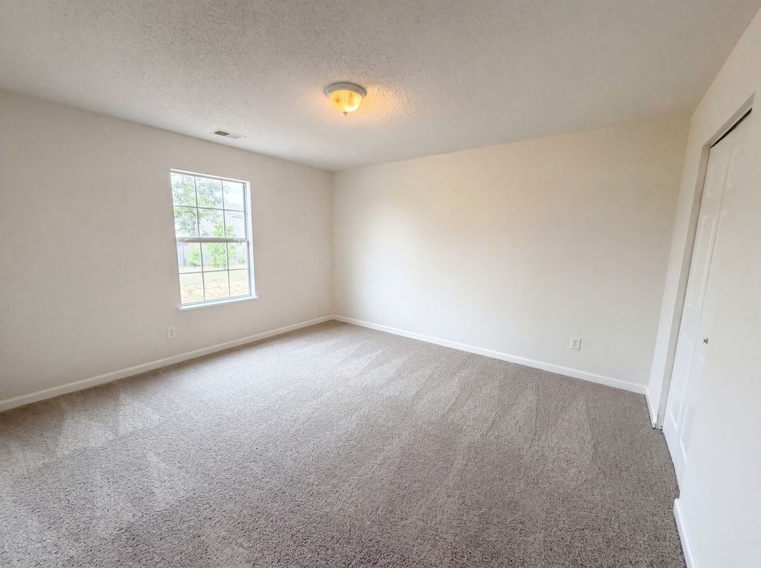 Photo 11 of 24 of 406 Fox Trot Dr, Columbia, SC