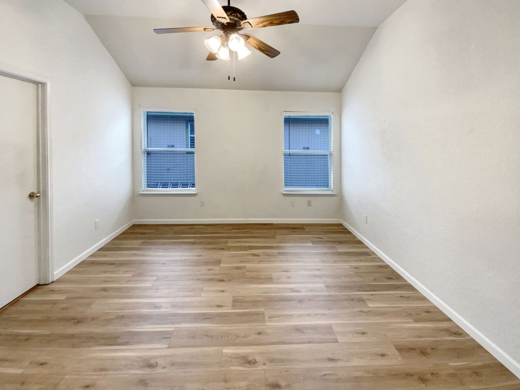Photo 8 of 16 of 4710 Silver Leaf Ct, Temple, TX