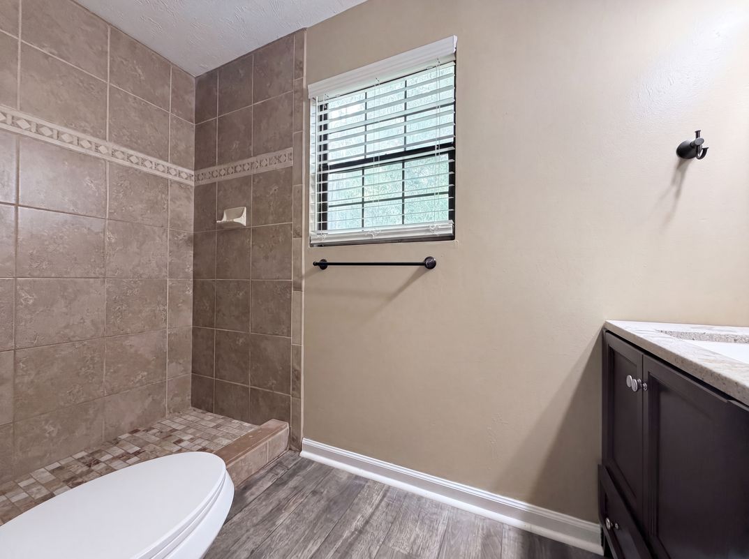 Photo 7 of 18 of 94 Conifer Cir, Middleburg, FL