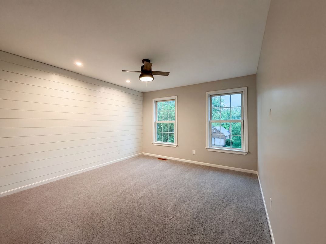 Photo 17 of 32 of 12173 Village Woods Dr, Cincinnati, OH
