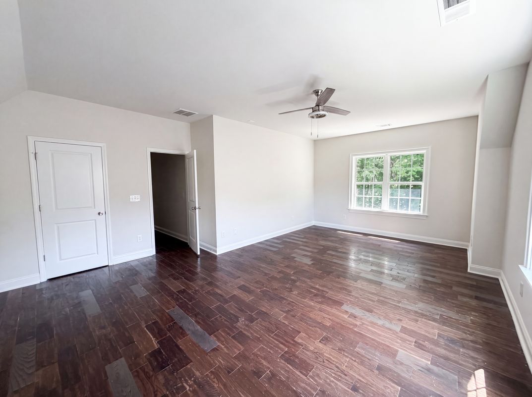 Photo 19 of 23 of 6420 Torrence Trace Dr, Huntersville, NC