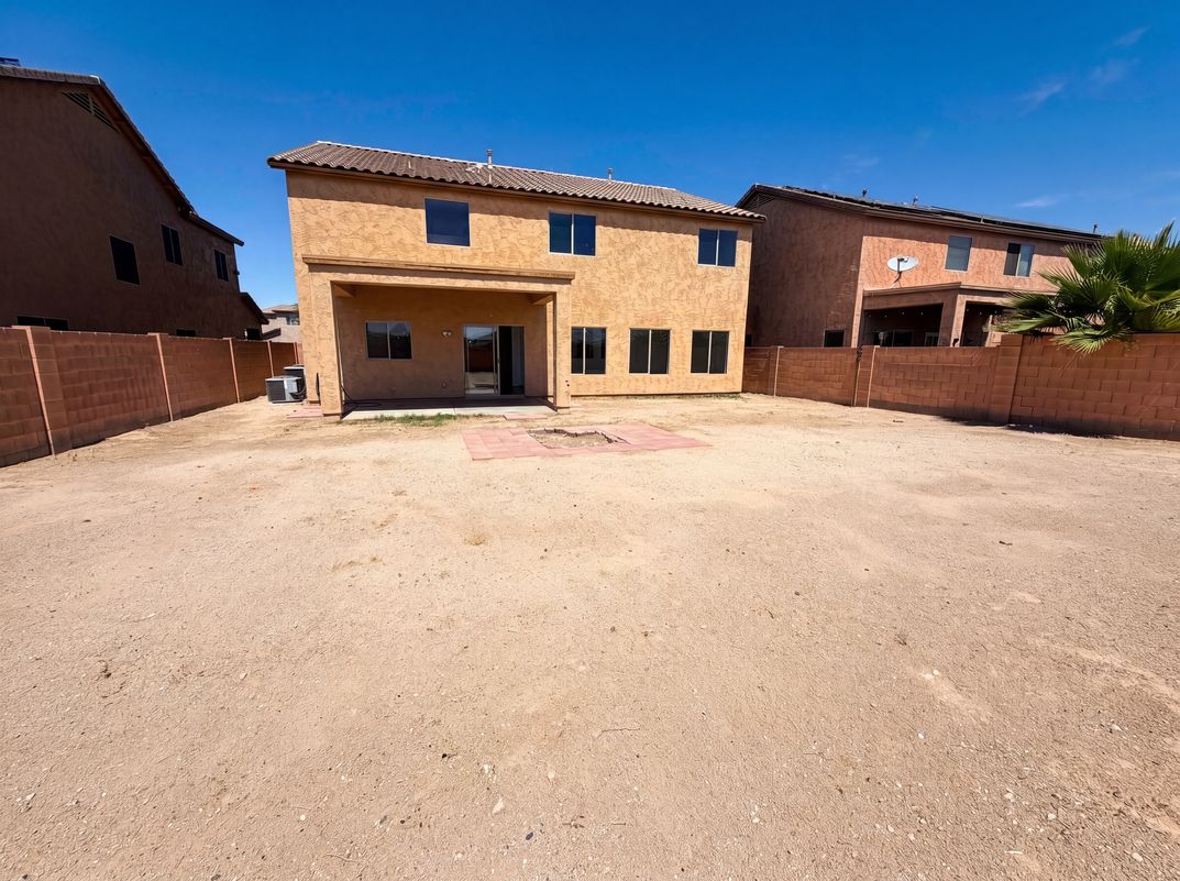 Photo 5 of 41 of 3269 N 301st Dr, Buckeye, AZ
