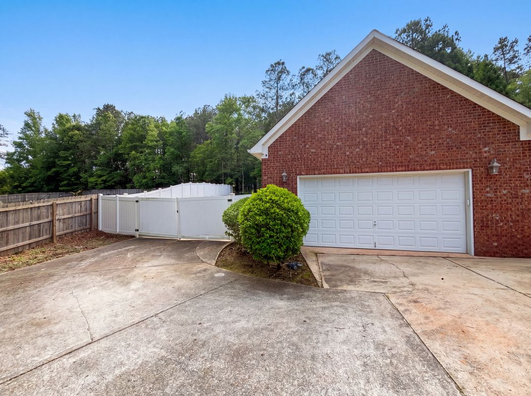 Photo 57 of 64 of 207 Cagle Ct, McDonough, GA