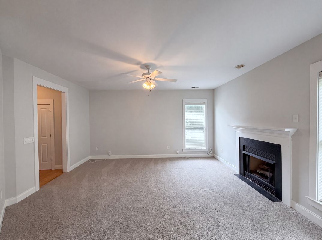 Property photo 3 of 10801 Cokesbury Ln