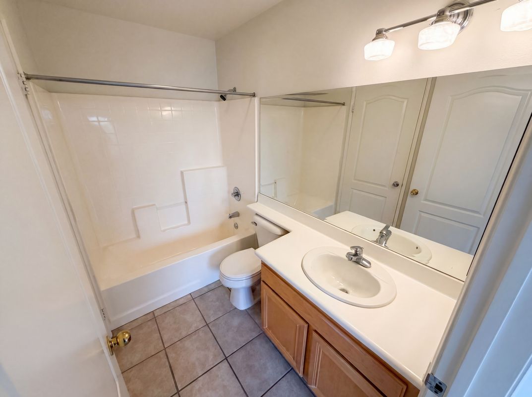 Photo 20 of 40 of 1242 Heritage Way, Covina, CA