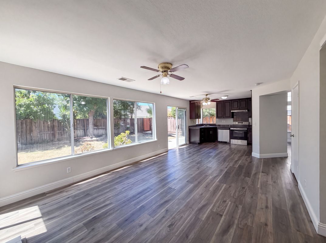 Photo 16 of 41 of 5150 Brookfield Ct, Antioch, CA