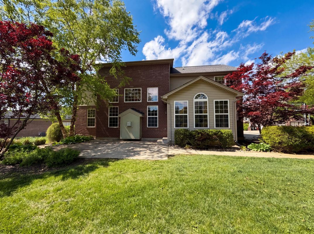 Photo 5 of 36 of 3346 Babson Ct, Franklin, OH