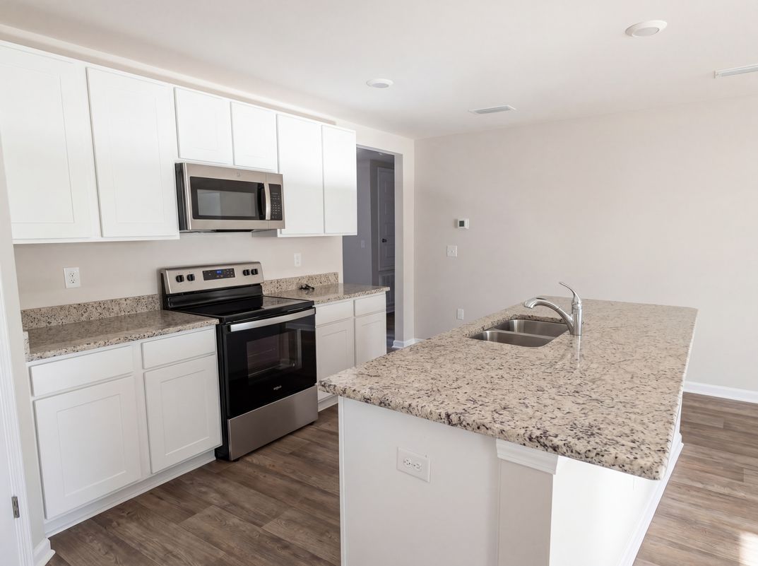 Photo 8 of 15 of 7453 Brompton Dr, Foley, AL