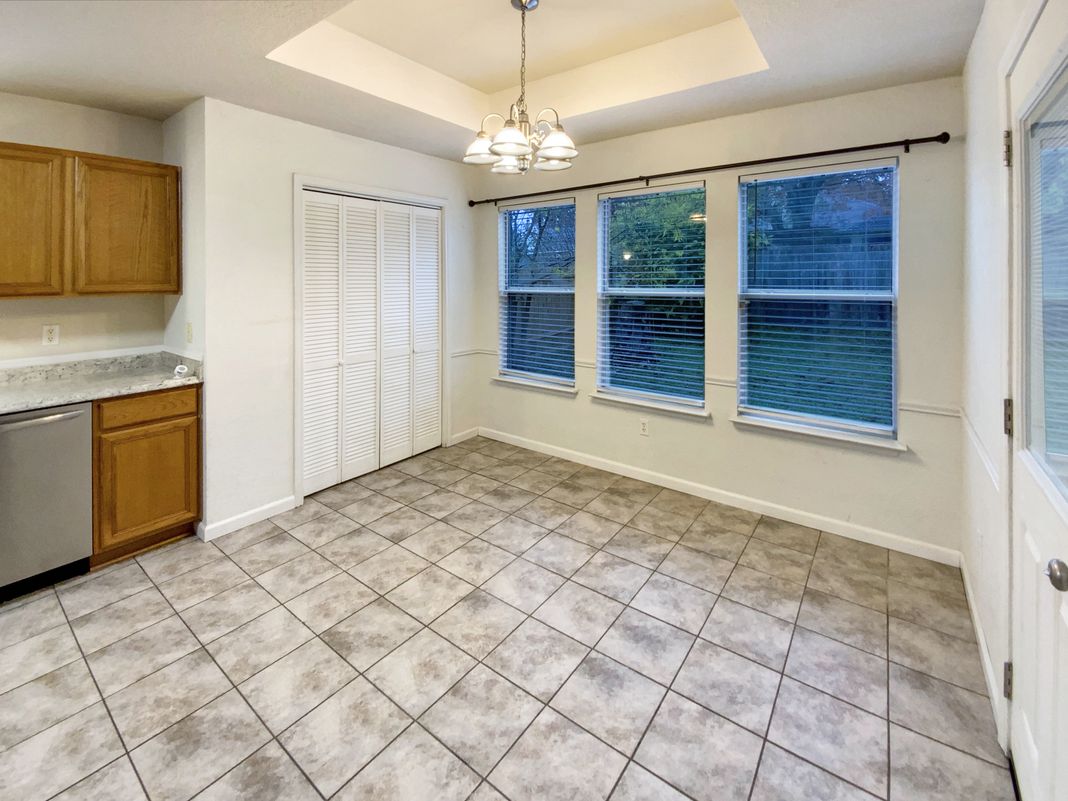 Photo 7 of 16 of 4710 Silver Leaf Ct, Temple, TX