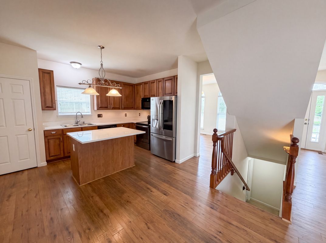 Photo 9 of 25 of 2556 Viola Gill Ln, Wildwood, MO