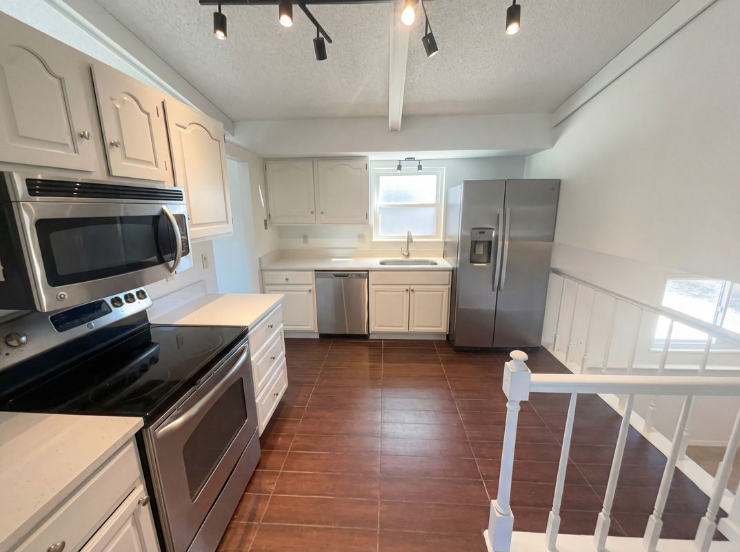 Photo 2 of 25 of 5655 Tomah Dr, Colorado Springs, CO