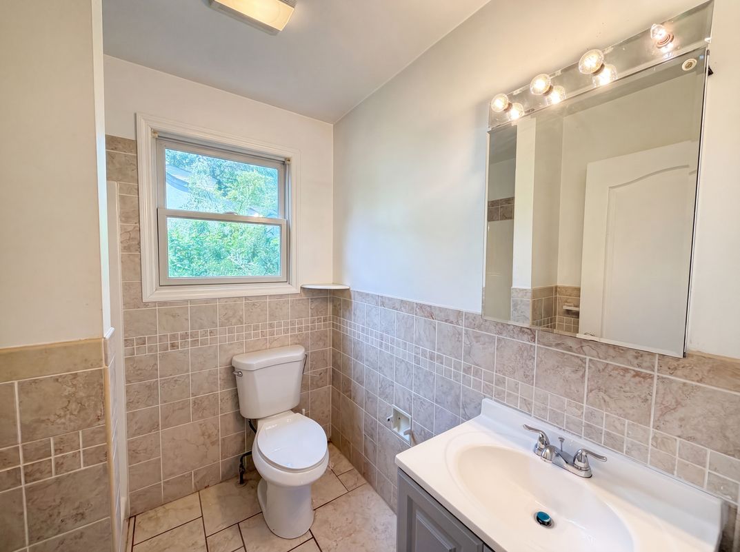 Photo 15 of 26 of 506 Lyons Rd, Basking Ridge, NJ