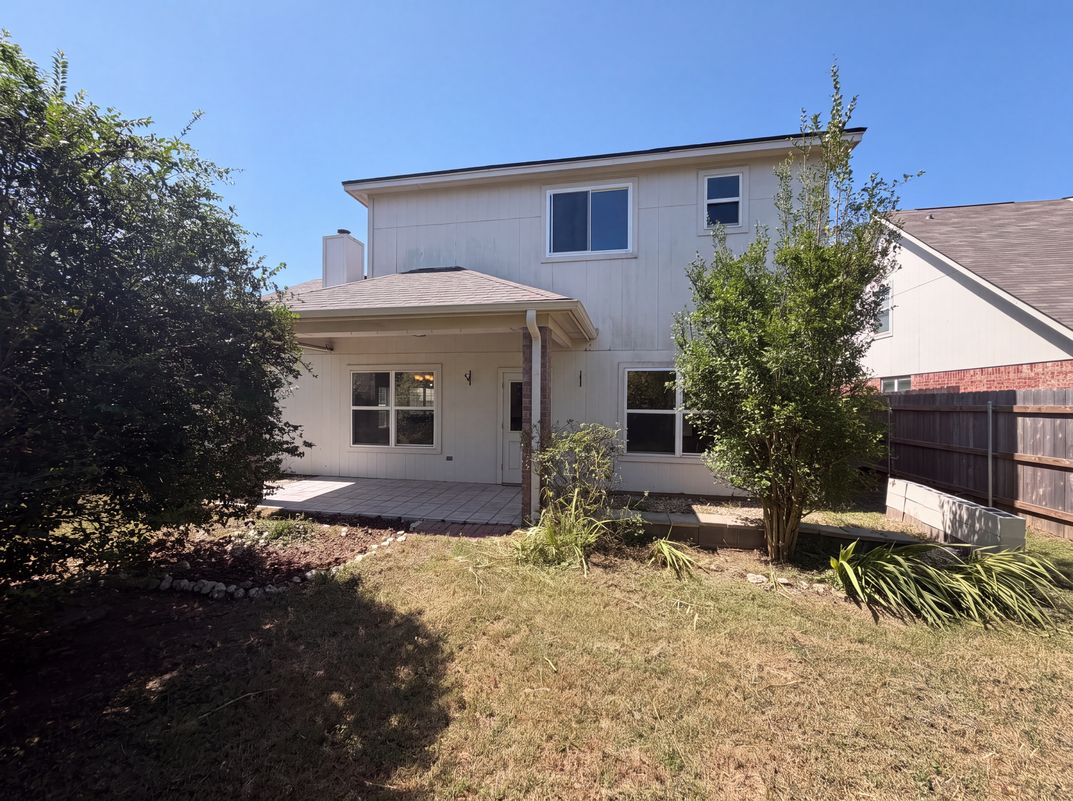 Photo 5 of 19 of 7712 Redbrush, Temple, TX