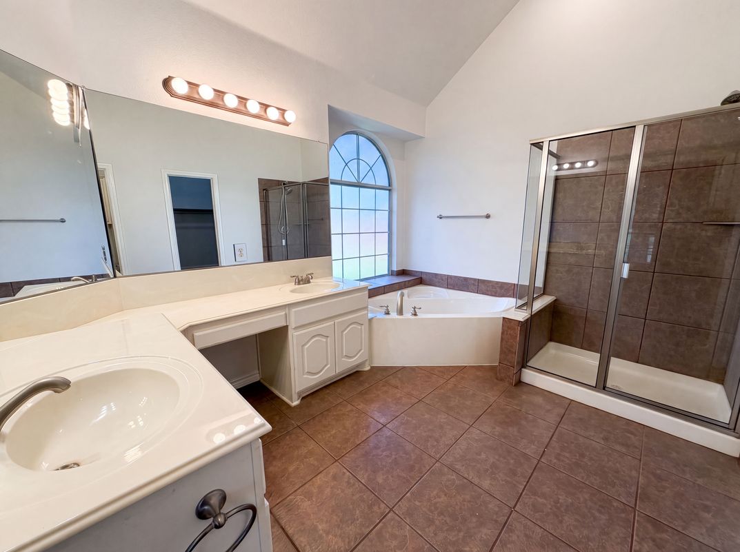 Photo 16 of 21 of 529 Olympia St, Desoto, TX
