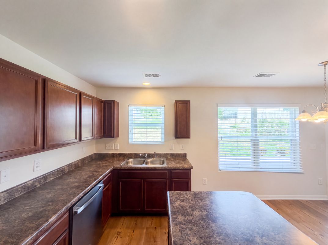 Photo 11 of 24 of 1134 Aster Way, Burlington, NC