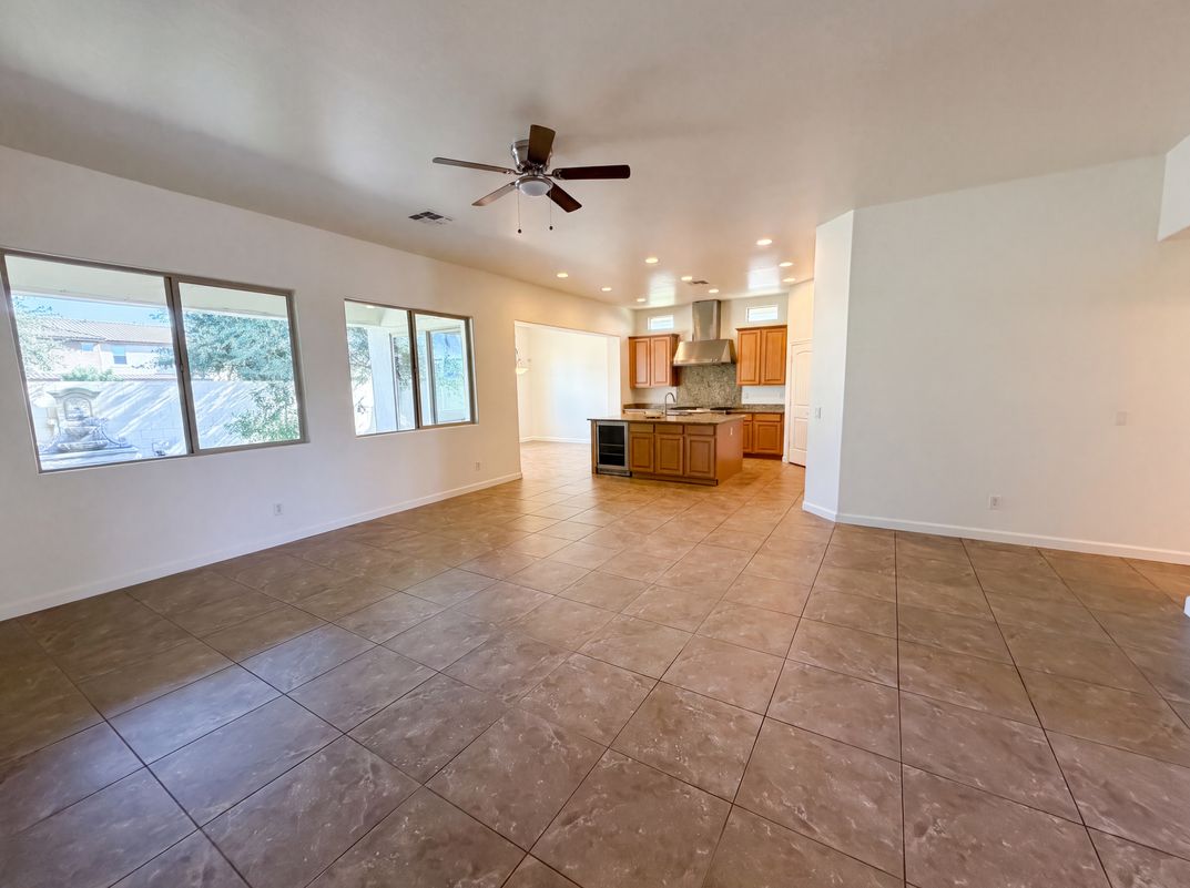 Photo 18 of 40 of 701 E Charlevoix Ave, Gilbert, AZ