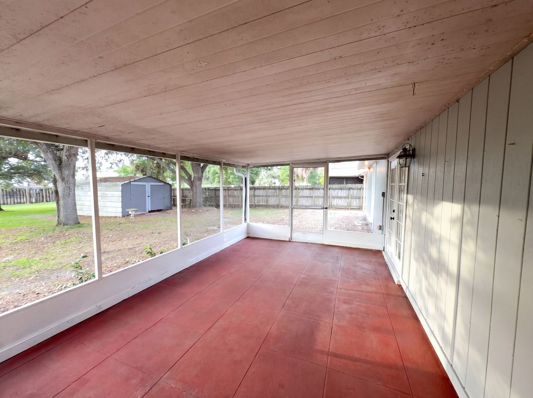 Photo 23 of 24 of 967 Lamplighter Dr NW, Palm Bay, FL