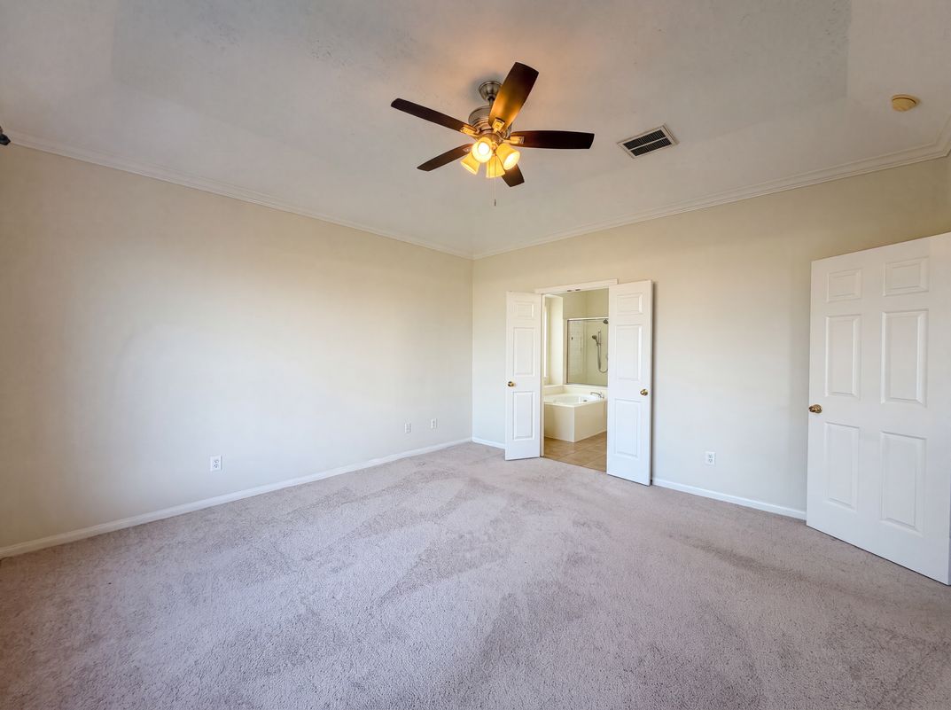 Photo 4 of 22 of 7914 Ingle Oak Dr, Houston, TX