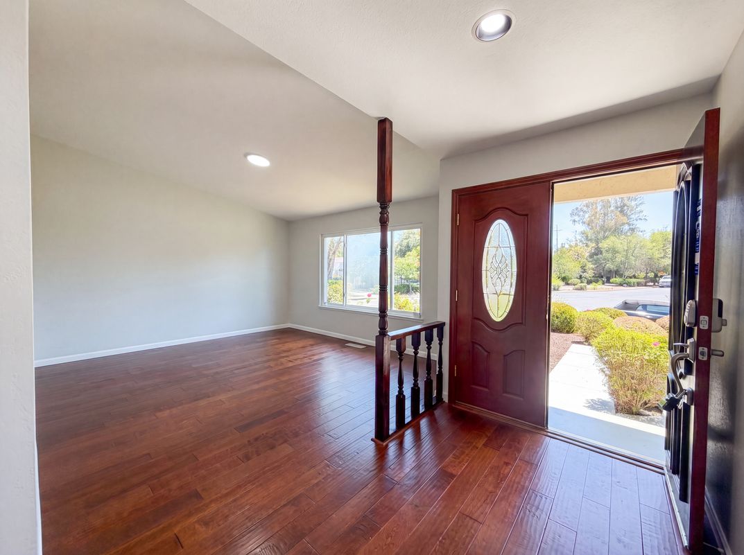 Photo 13 of 48 of 1091 Fox Meadow Way, Concord, CA