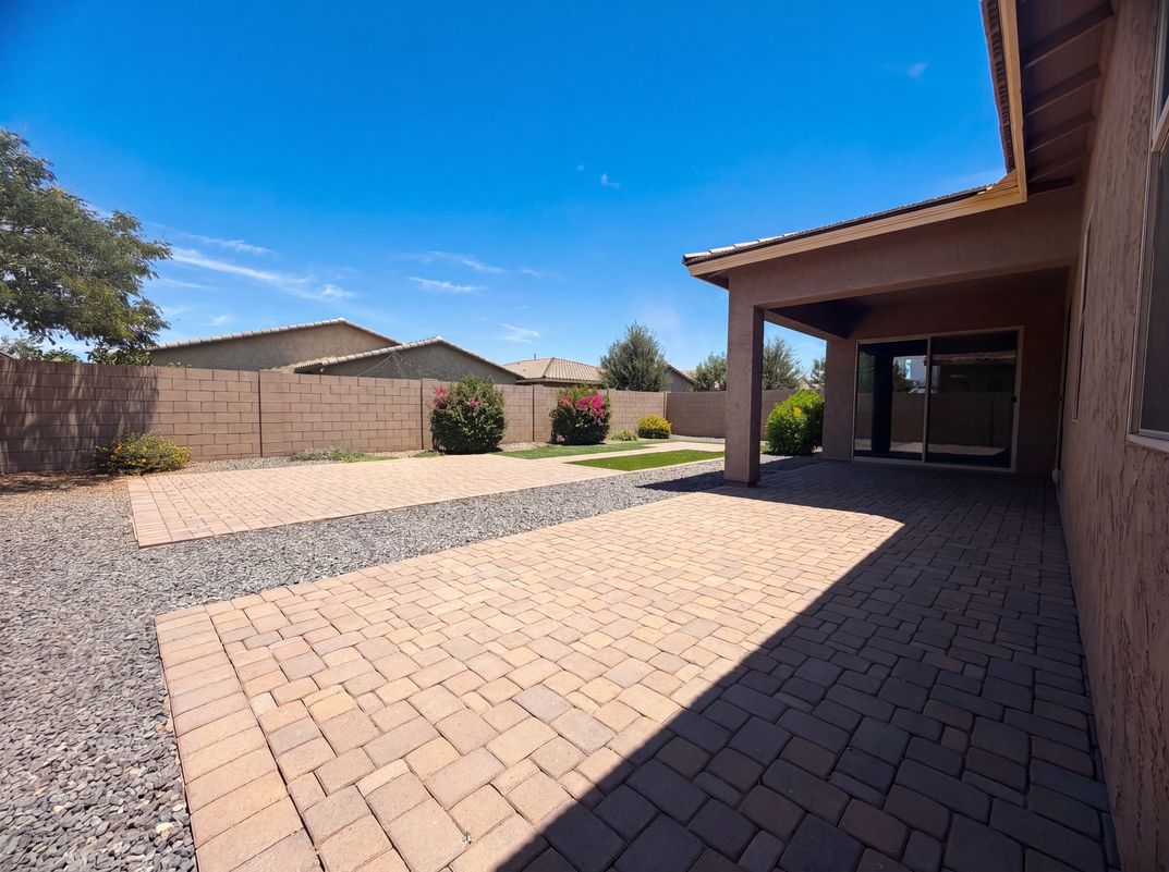 Photo 5 of 19 of 22718 E Silver Creek Ln, Queen Creek, AZ