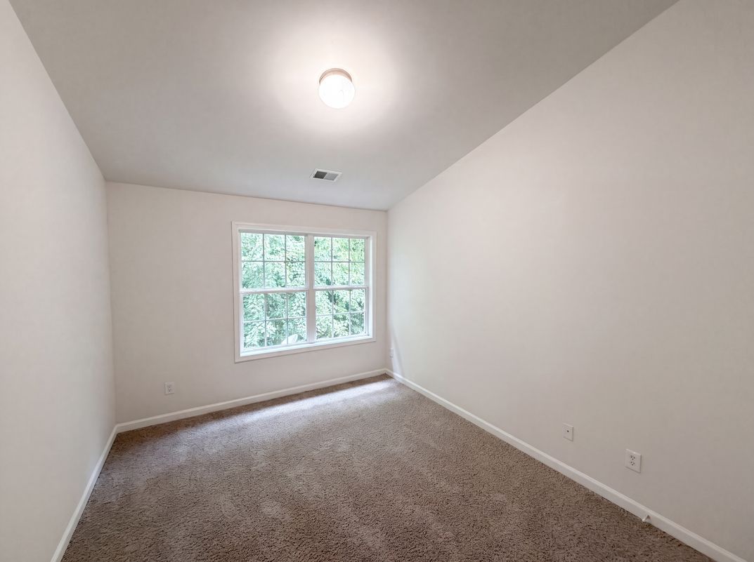 Photo 14 of 23 of 2111 Ferentz Trce, Norcross, GA