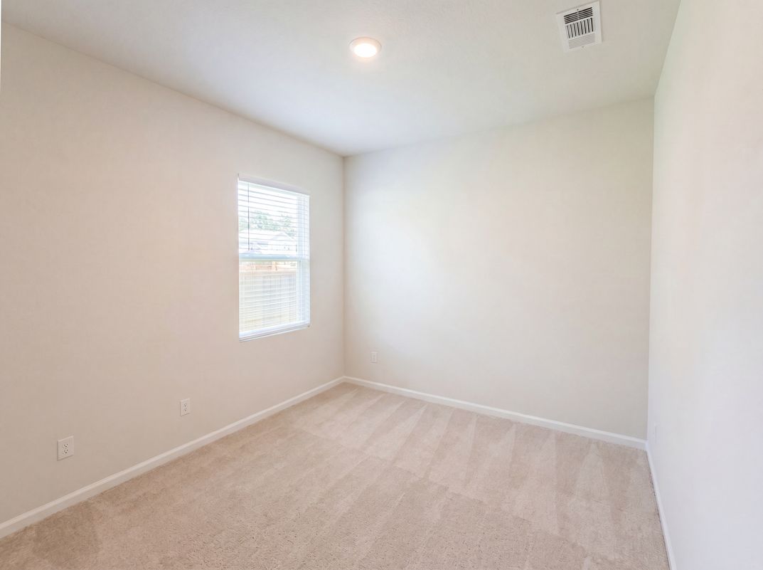 Photo 12 of 19 of 616 Fisher Ln, Summerville, SC