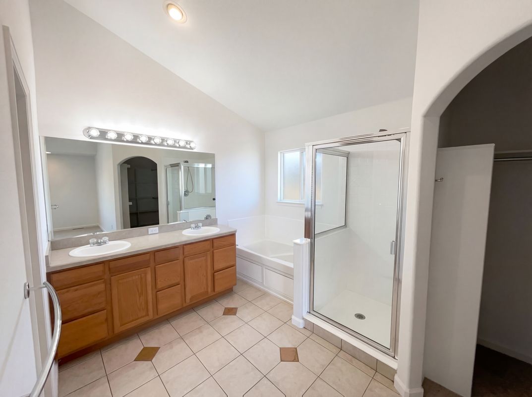 Photo 10 of 20 of 9686 Fairwood St, Littleton, CO