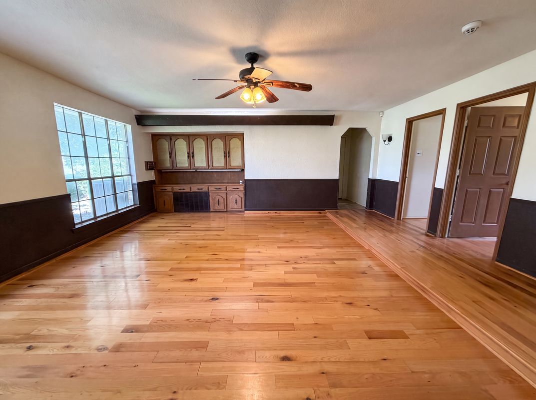 Photo 11 of 20 of 100 Dubb Ln, Red Oak, TX