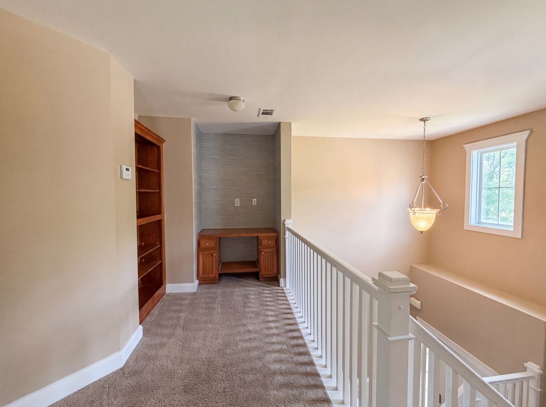 Photo 12 of 28 of 2983 Boulder Walk Ct SE, Atlanta, GA
