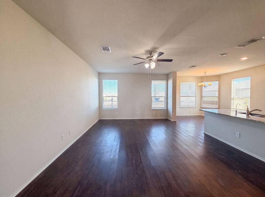 Photo 3 of 21 of 2315 Wigeon Way, Copperas Cove, TX