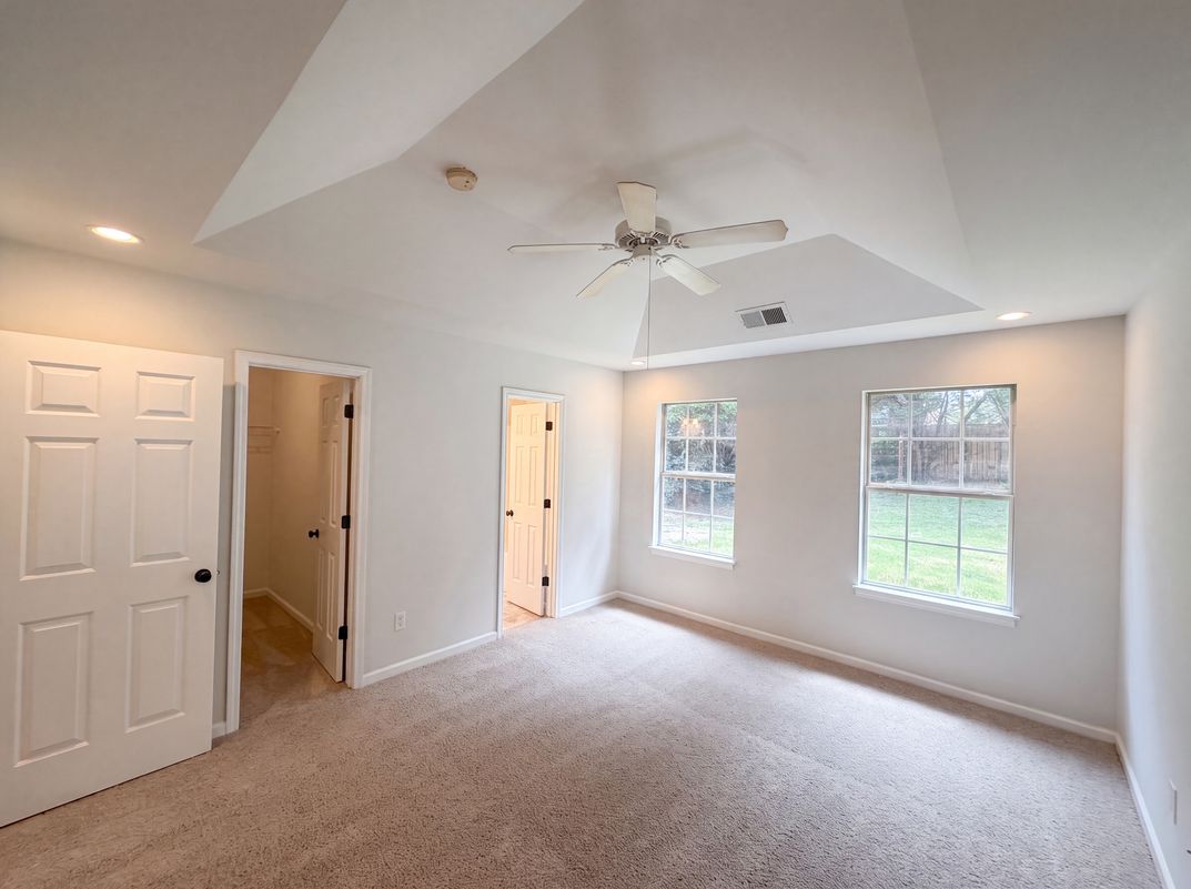 Photo 4 of 24 of 220 Longshadow Dr, Lexington, SC