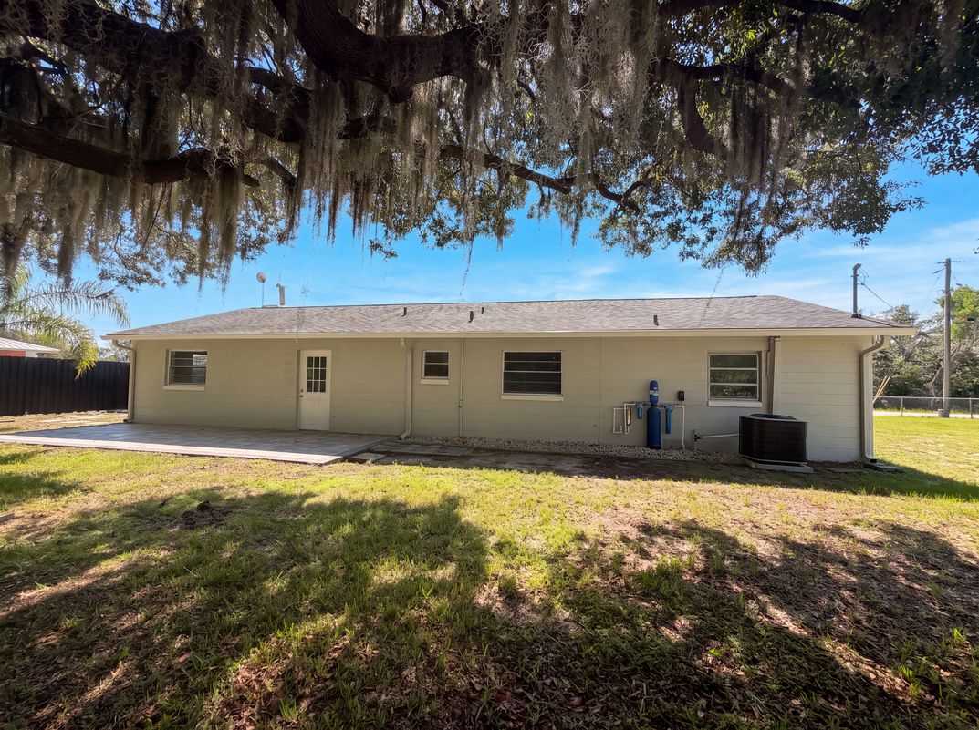 Photo 15 of 16 of 417 Calumet Rd, Avon Park, FL