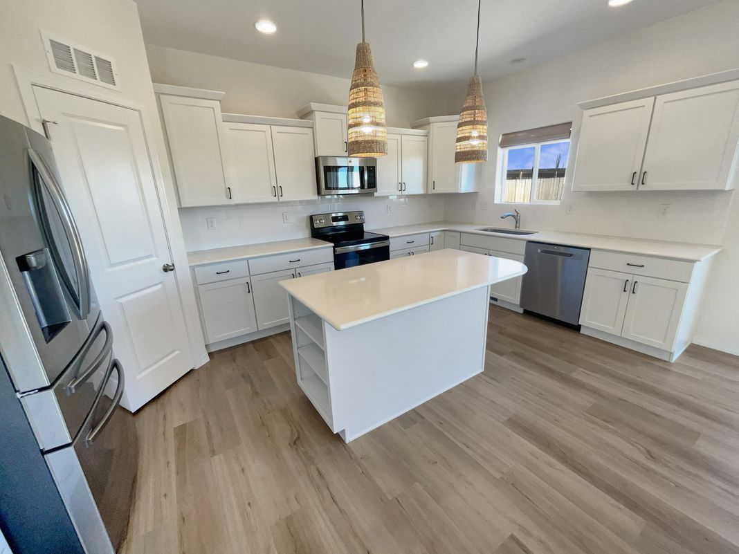 Photo 20 of 27 of 8699 Bynum Dr, Colorado Springs, CO
