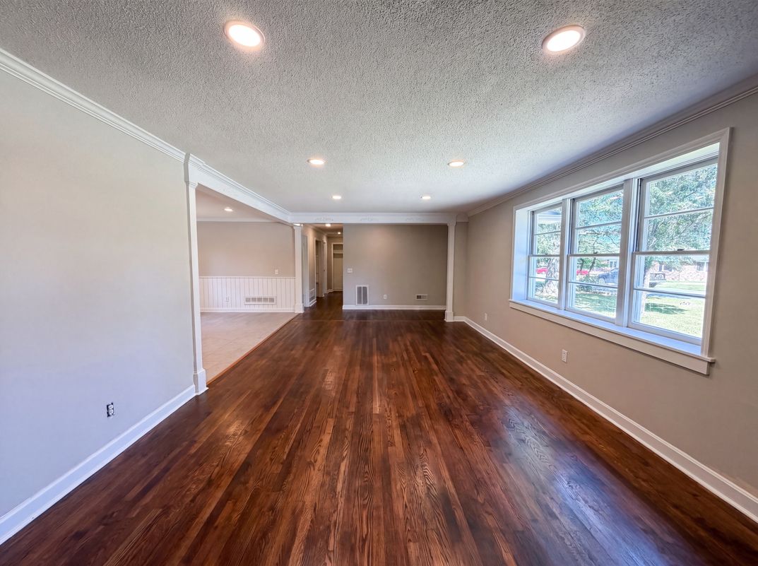 Photo 10 of 26 of 1817 Neptune Dr, Columbia, SC