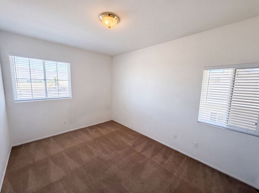 Photo 17 of 24 of 4519 Kalpesh Ct, Hemet, CA