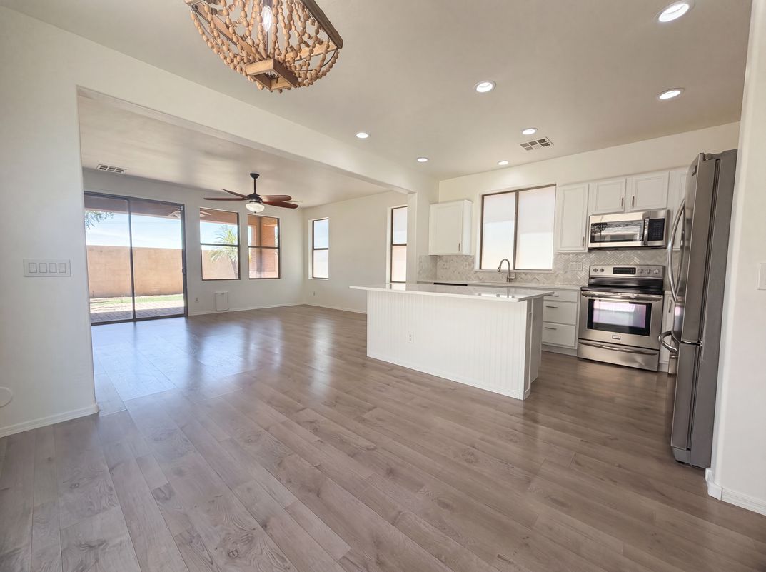Photo 2 of 20 of 3299 E Tyson St, Gilbert, AZ