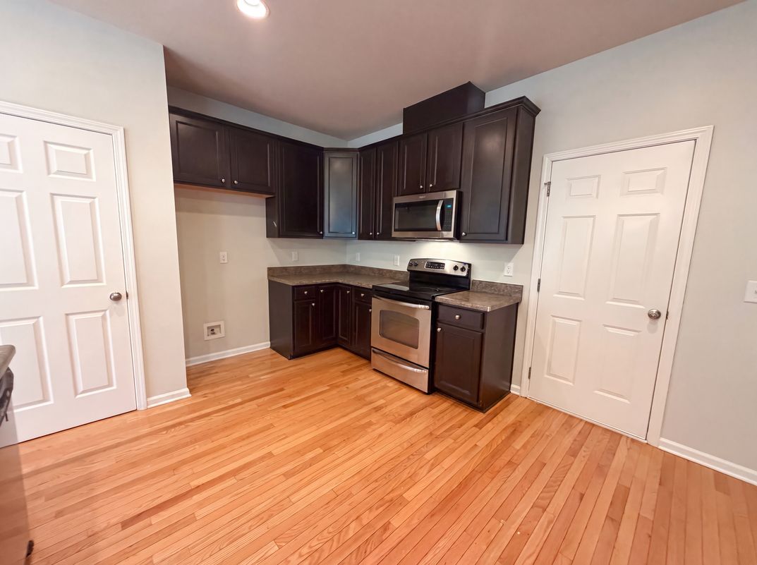 Photo 6 of 23 of 5237 Emerald Spring Dr, Knightdale, NC