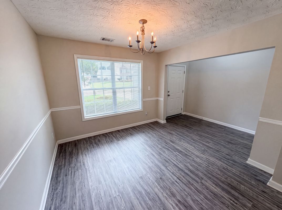 Photo 12 of 44 of 4636 Pine Acre Cir, Sugar Hill, GA