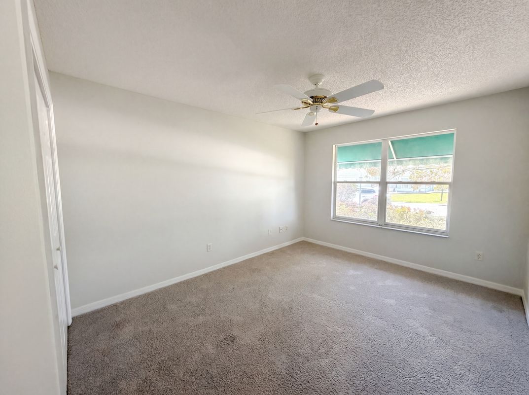 Photo 10 of 20 of 1407 Figueroa St, The Villages, FL