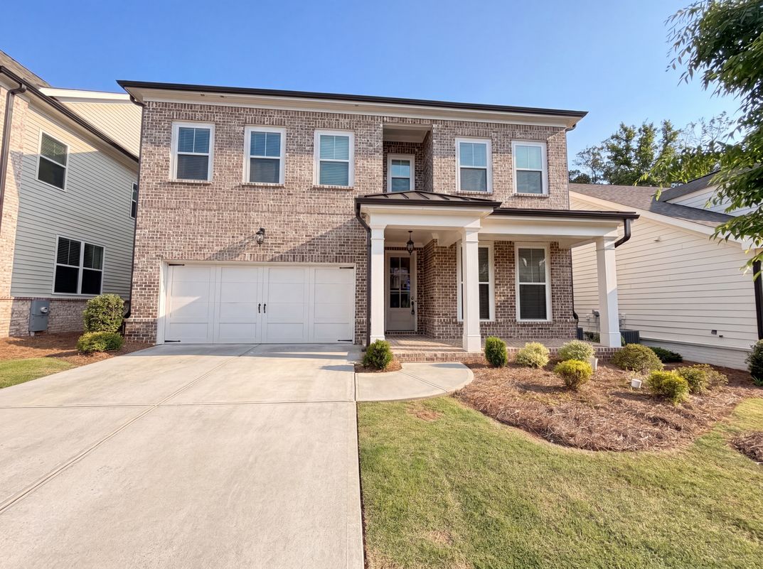Property photo 1 of 820 Pennington View Ln