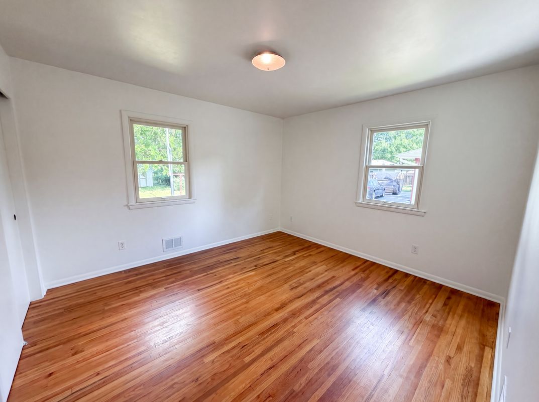 Photo 10 of 31 of 6180 6th St NE, Fridley, MN