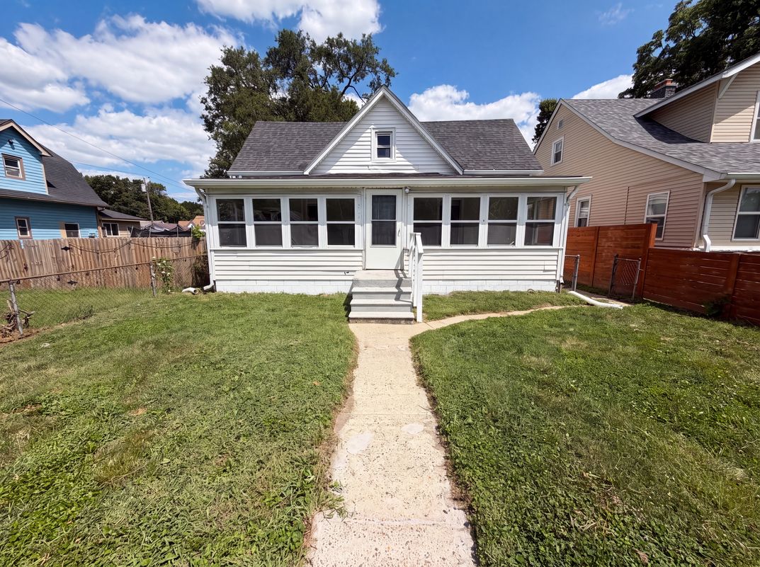 Property photo 1 of 314 Bernard Ave